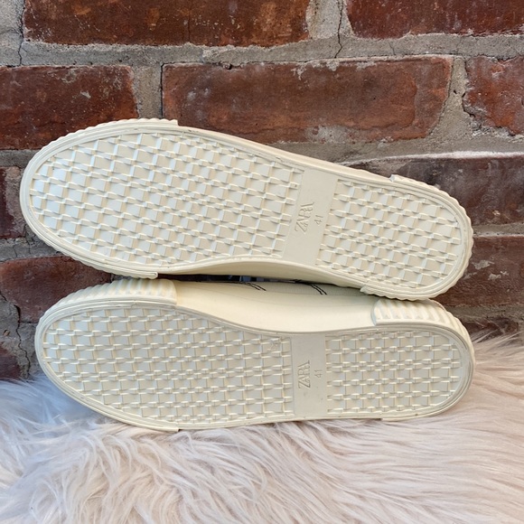 NWT Zara Canvas Low Top Ecru Trainers, Size 10 - Picture 14 of 17
